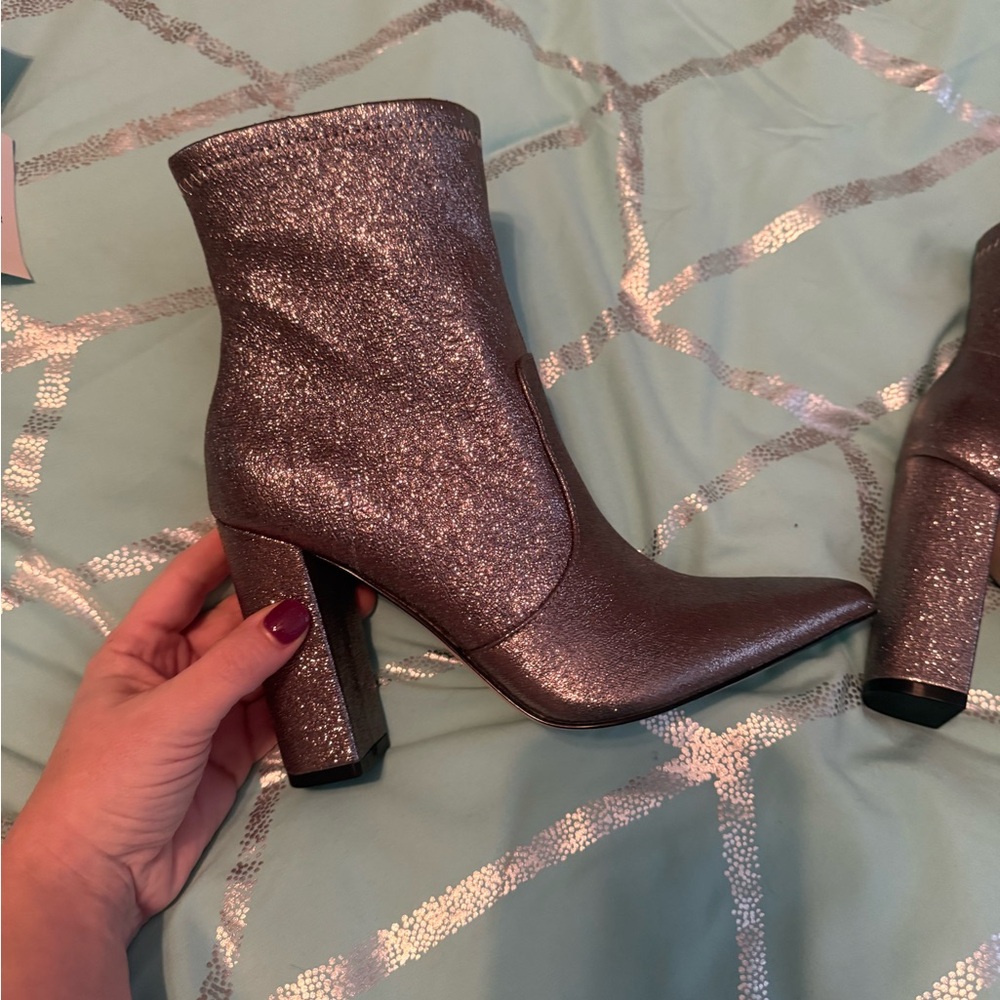 Jessica Simpson Booties - Picture 4 of 5